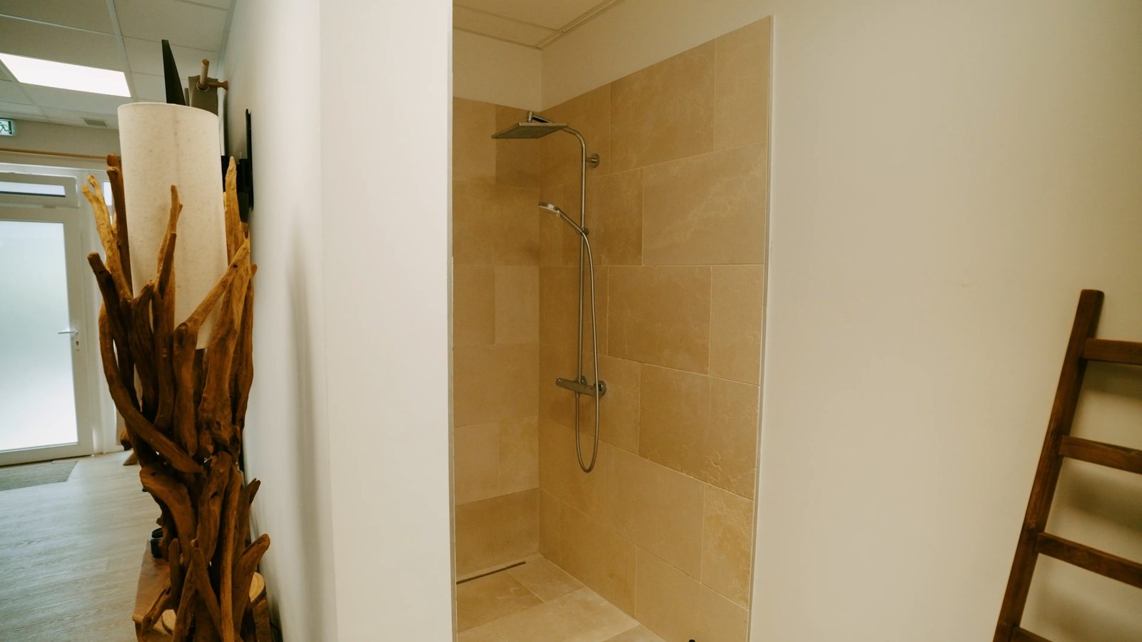 La douche privative de la Suite Riposo